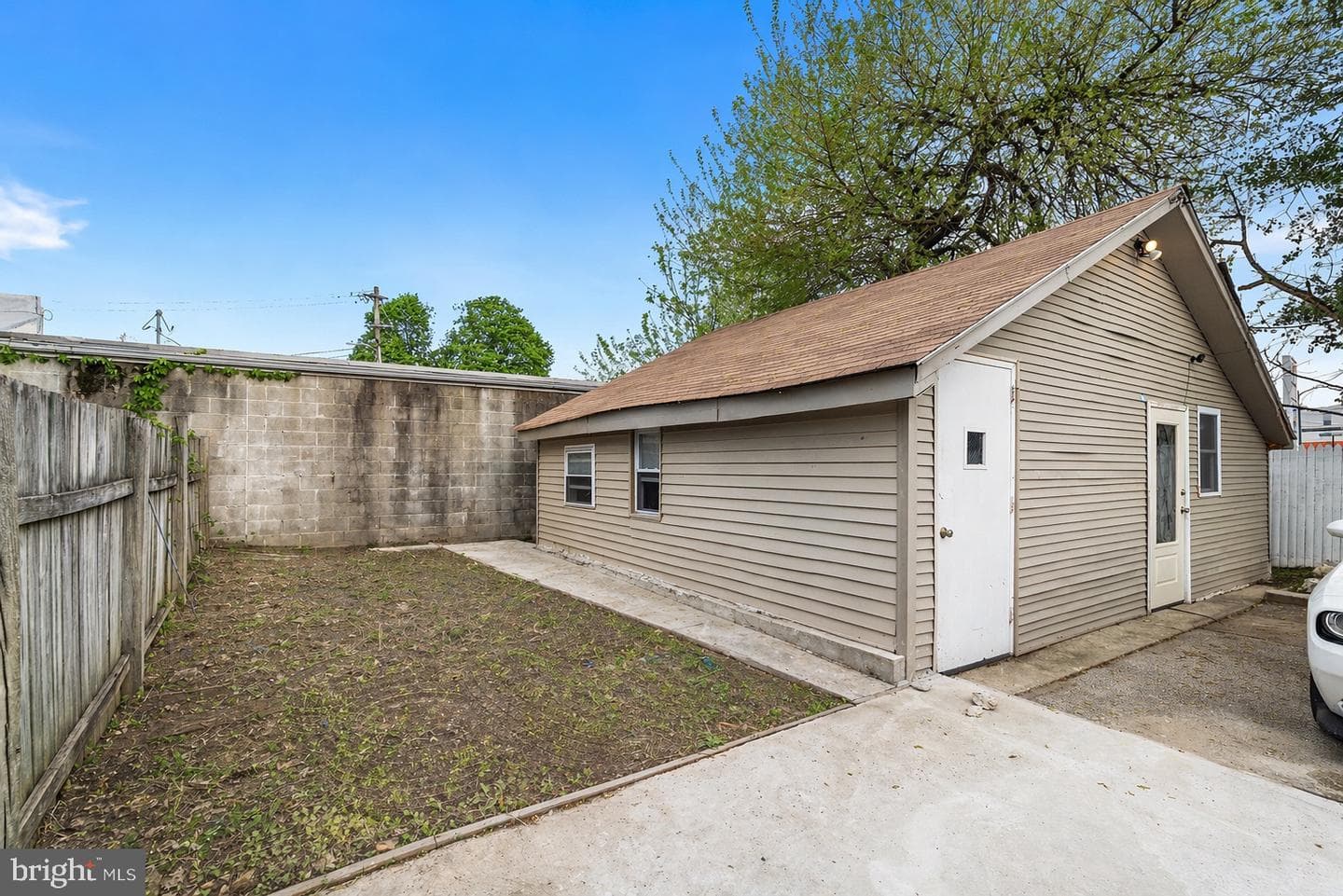 3 Beverly Avenue photo 31