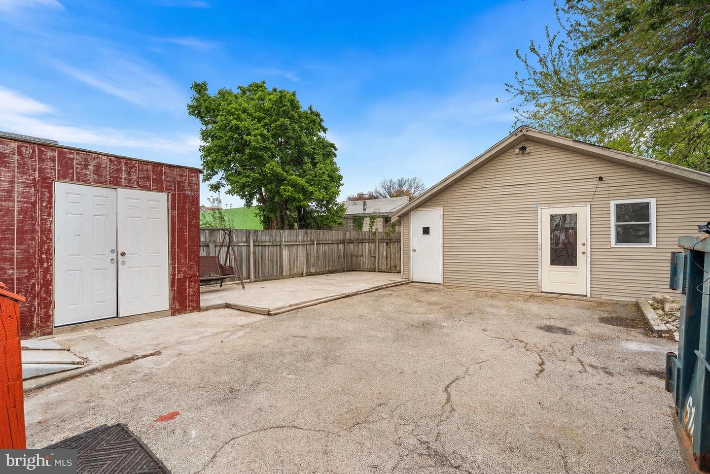 3 Beverly Avenue photo 45