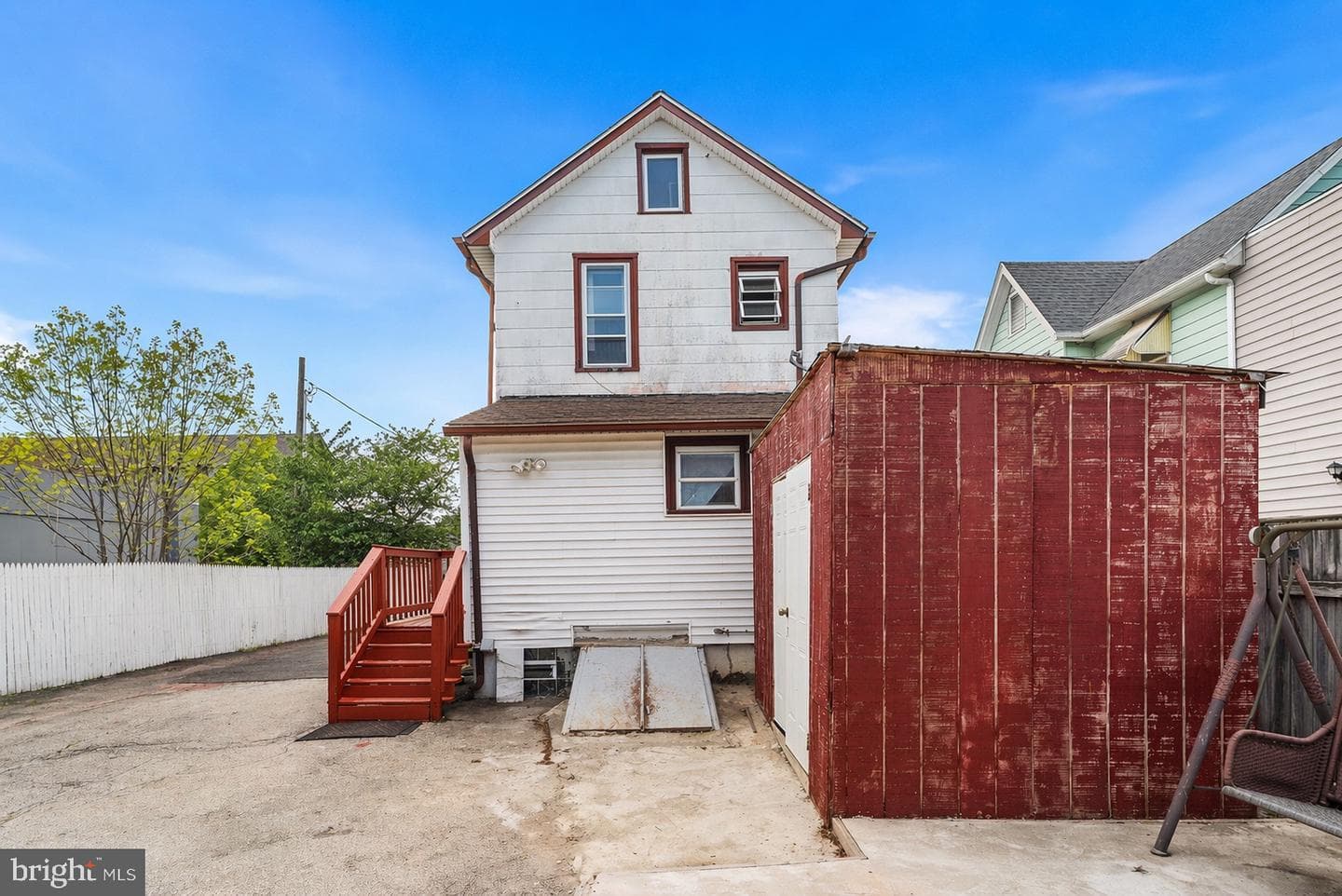 3 Beverly Avenue photo 47