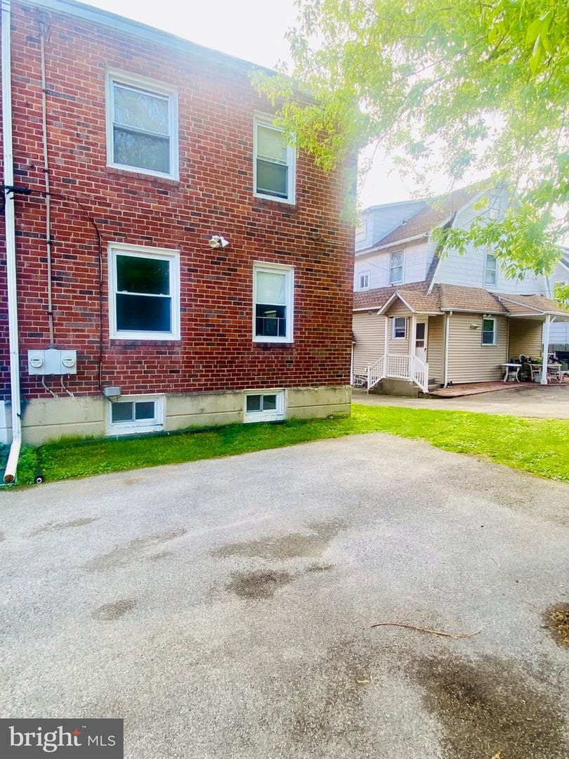 254 Shadeland Avenue photo 26