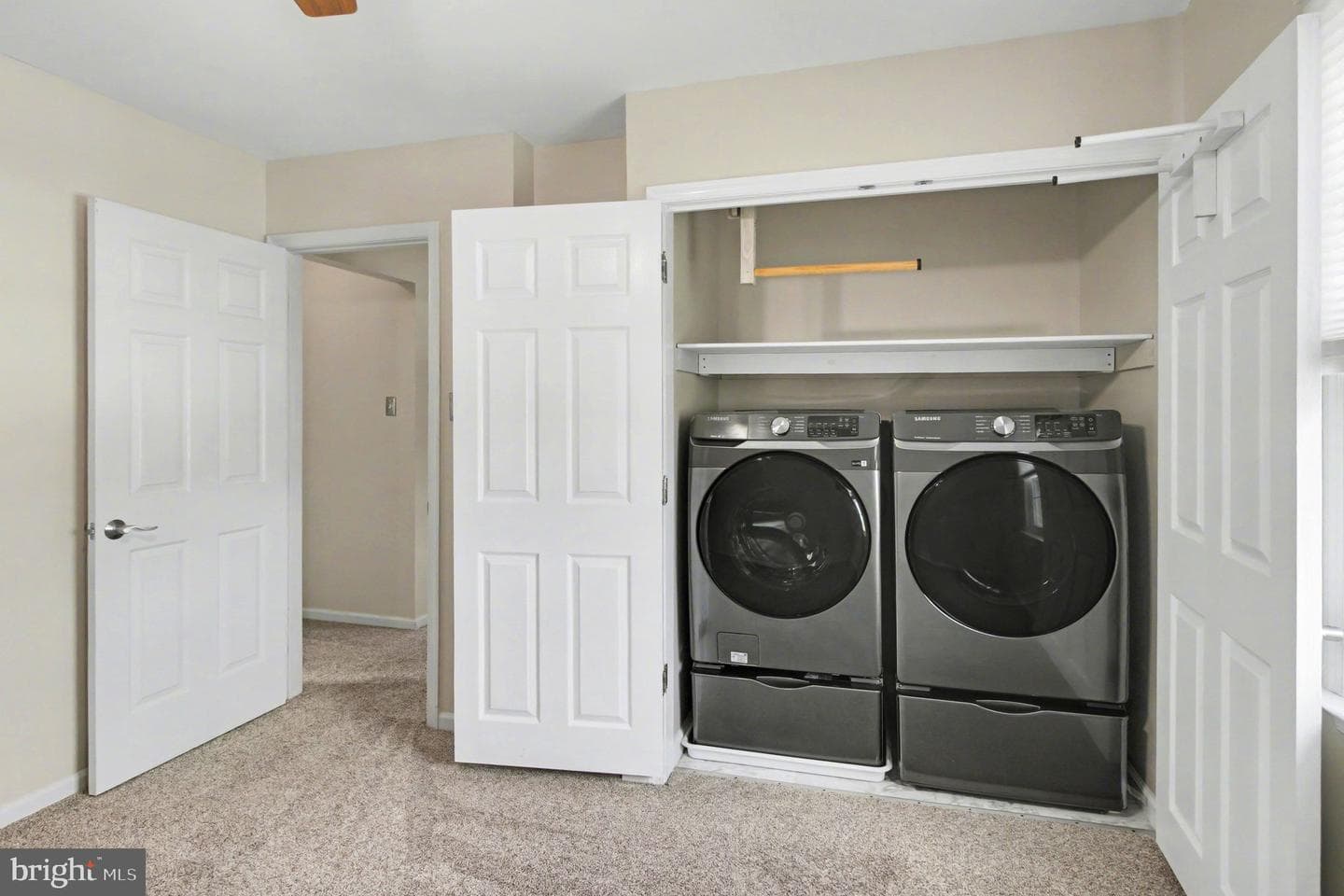 4016 Washington Drive photo 29