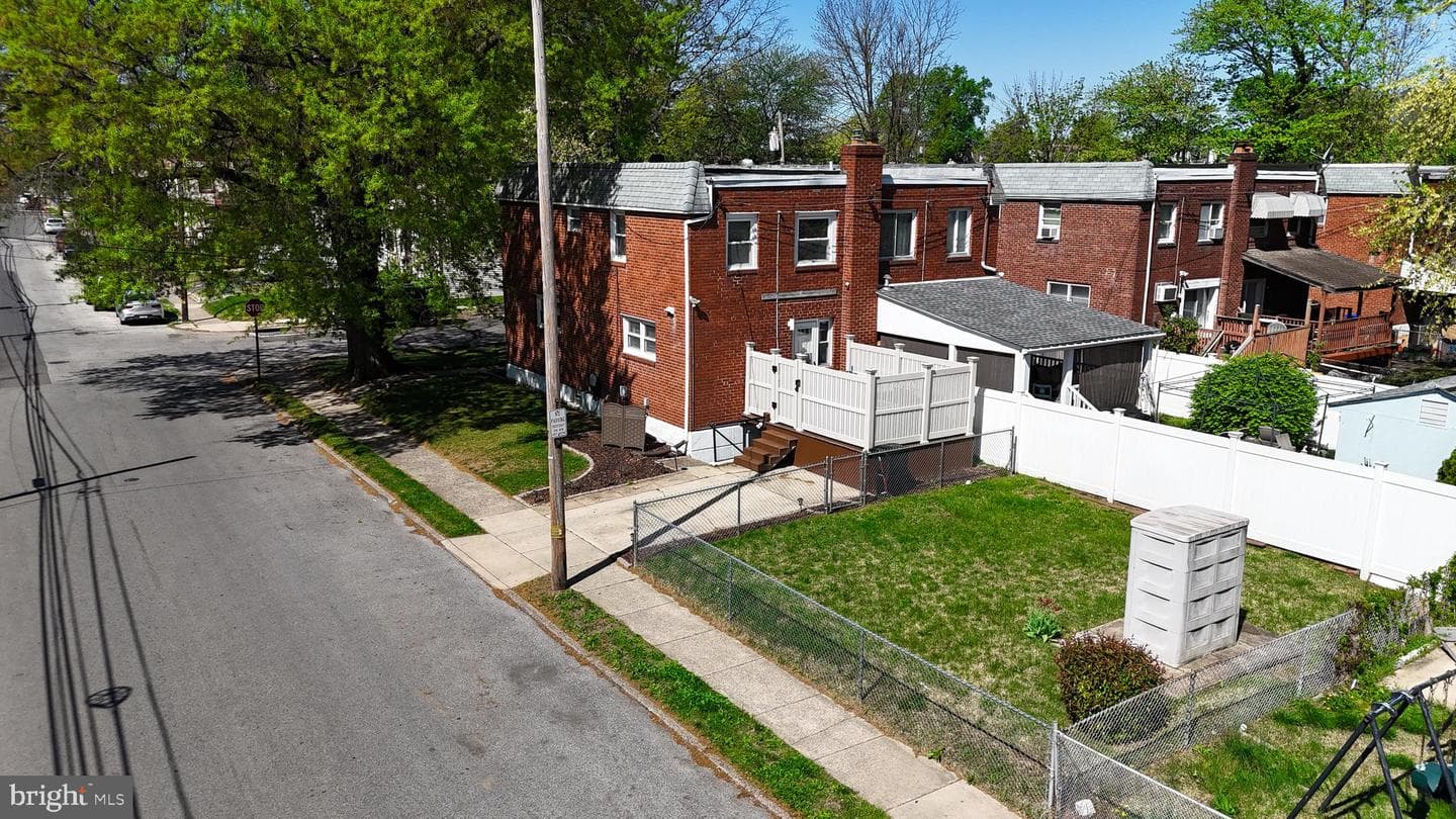 101 Felton Avenue photo 22