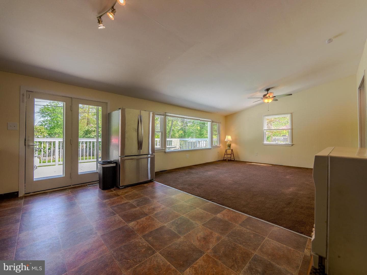424 Holmes Road photo 16