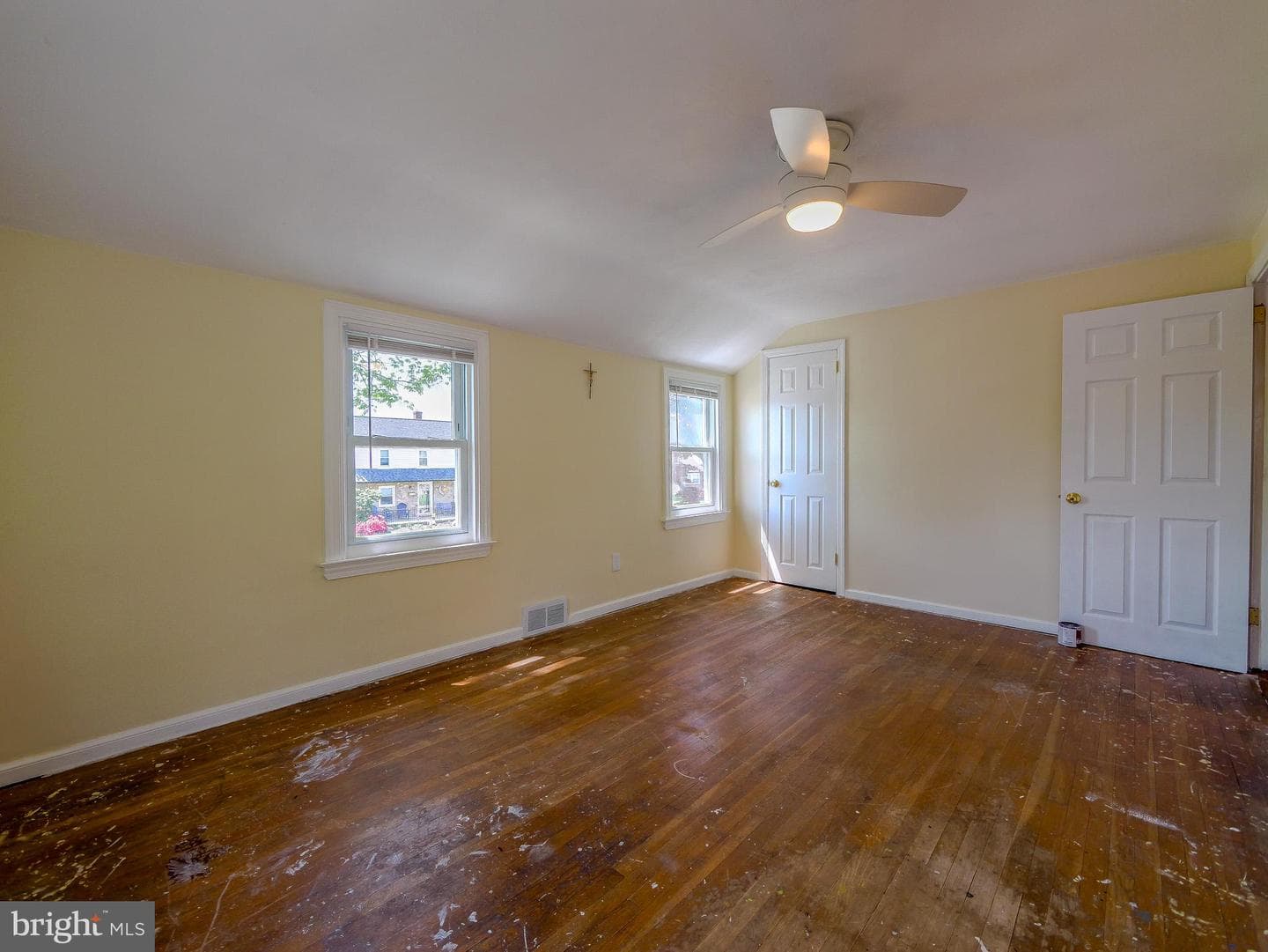 424 Holmes Road photo 35