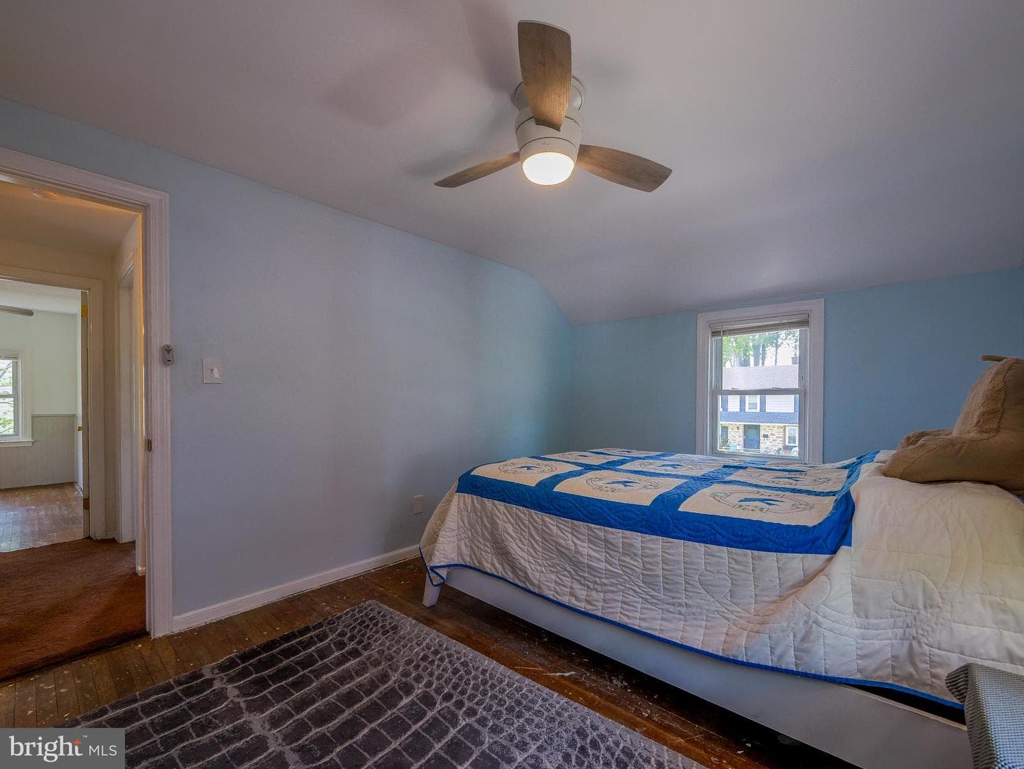 424 Holmes Road photo 43