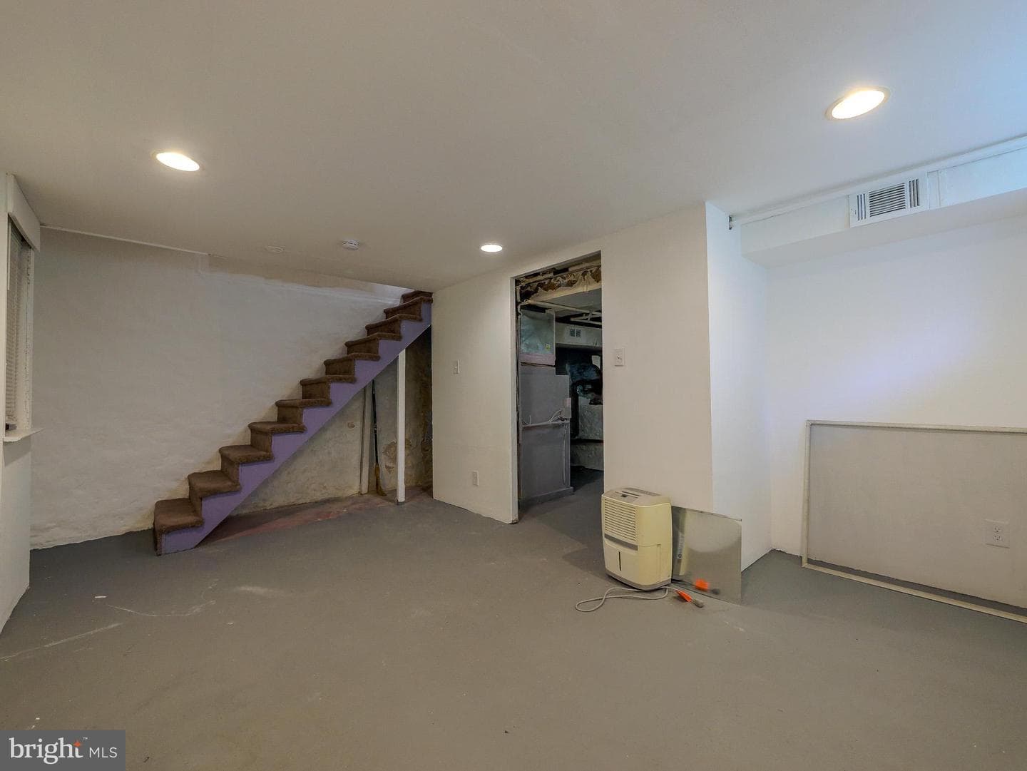 424 Holmes Road photo 46