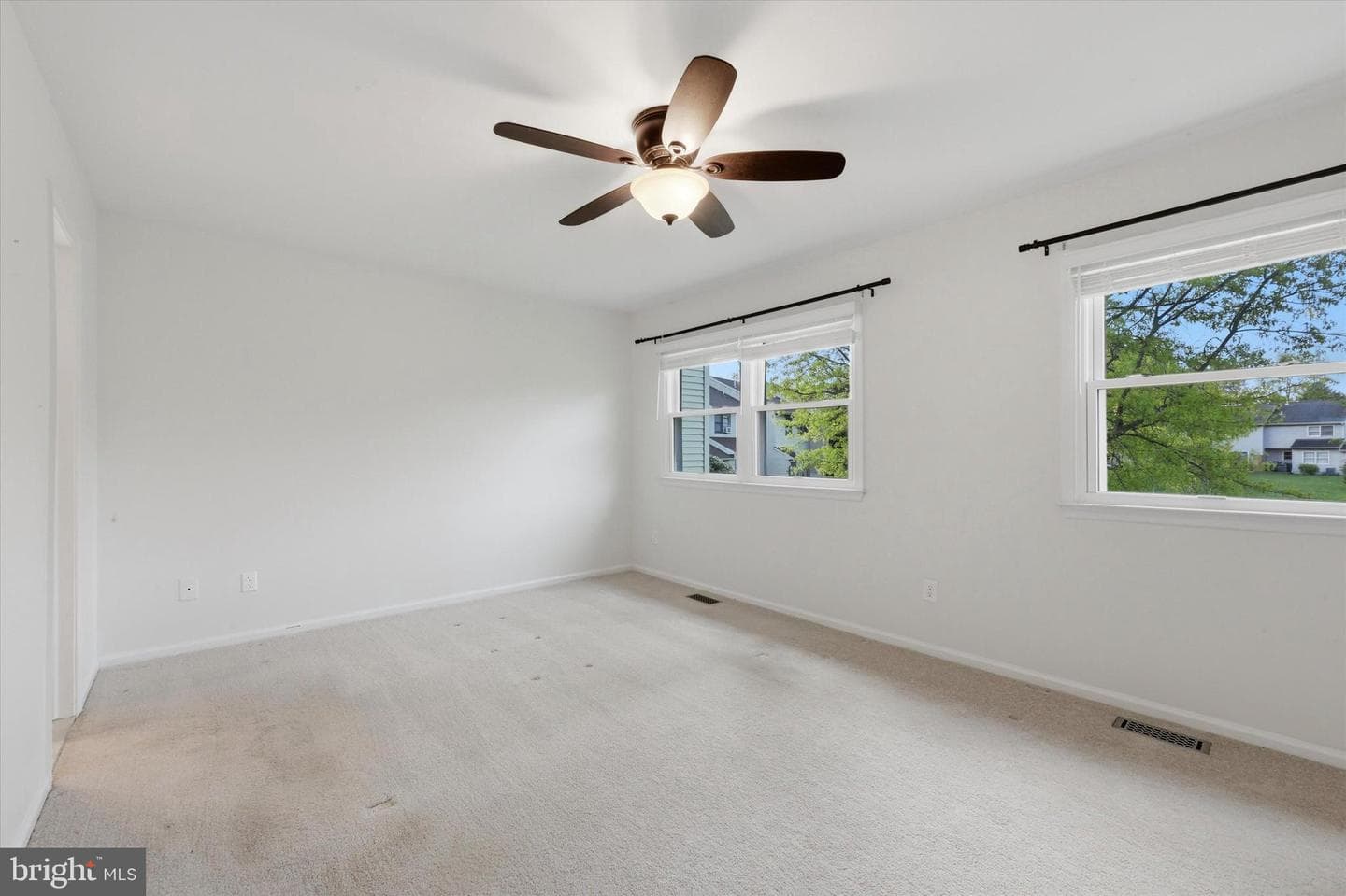 230 Sulky Way photo 16