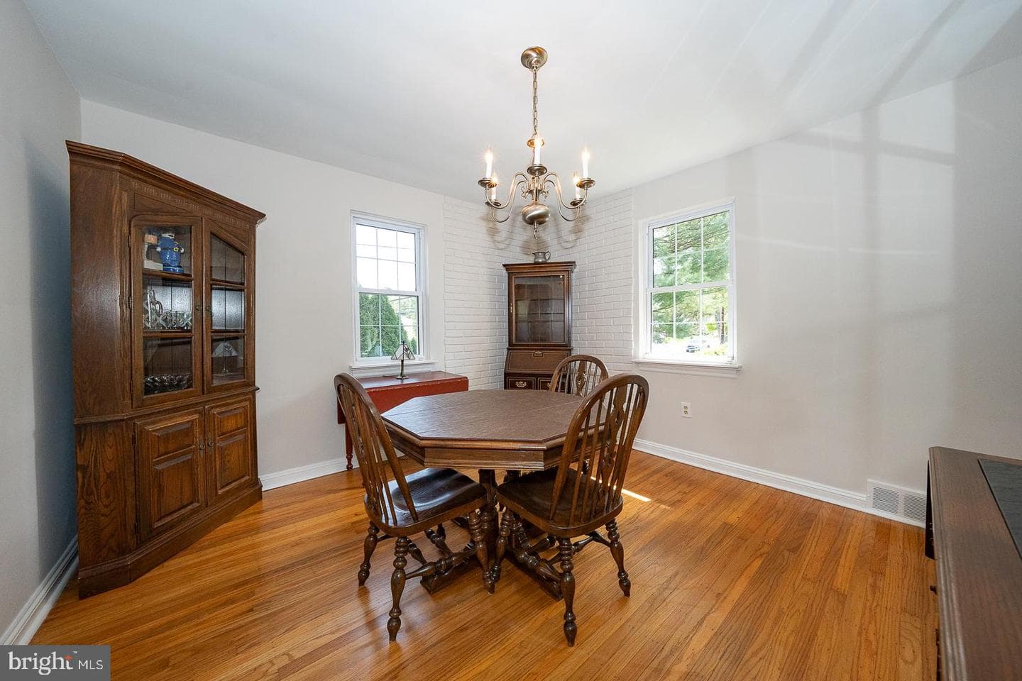 333 S Swarthmore Avenue photo 8