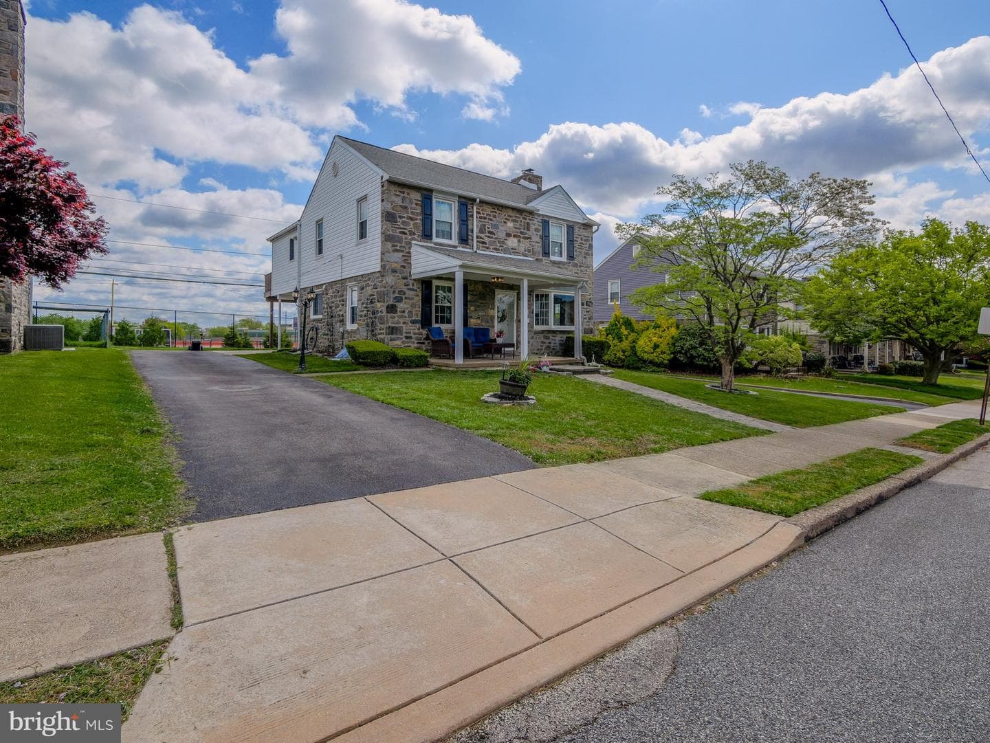 903 Penn Avenue photo 2