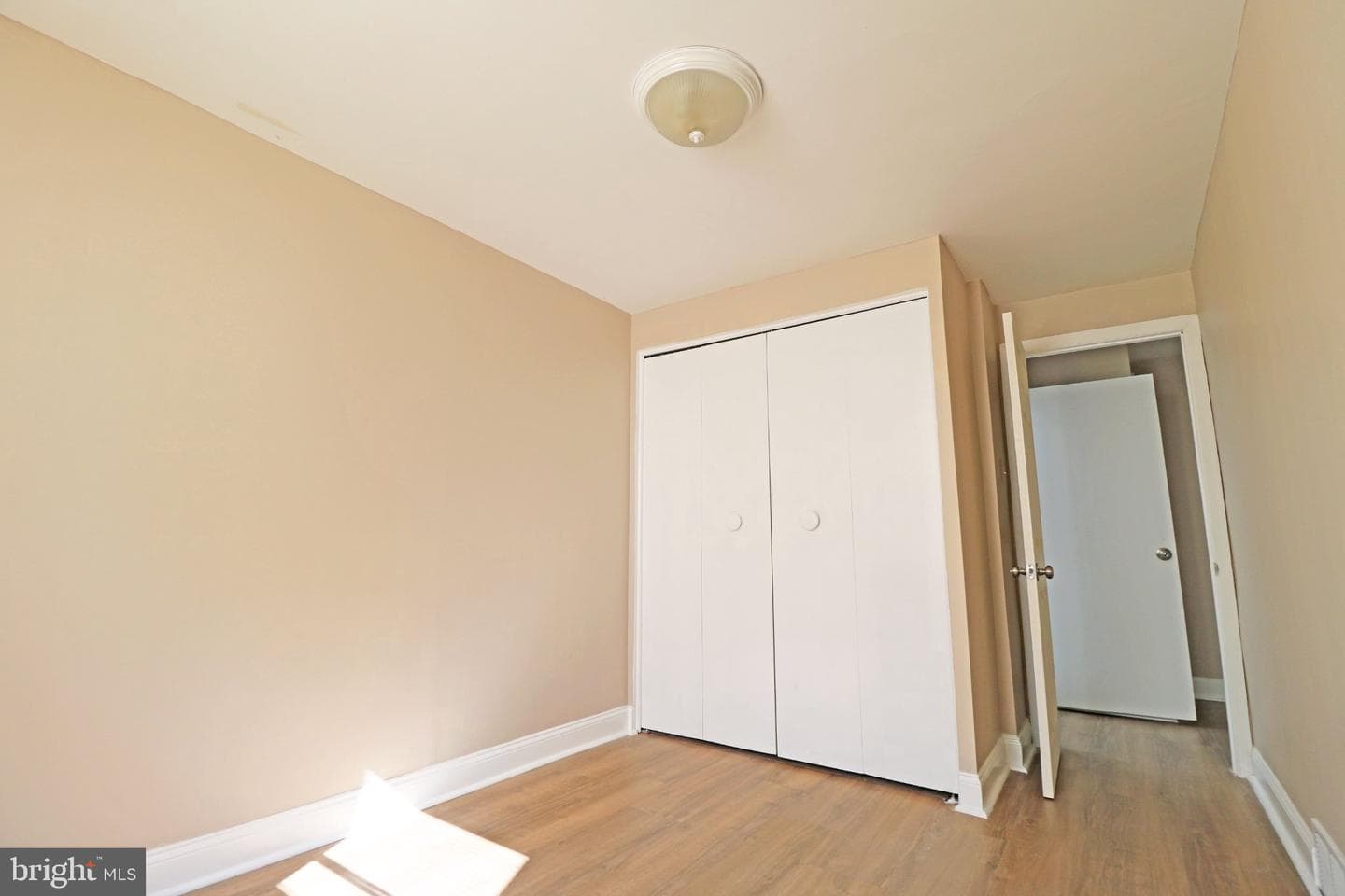 272 Westbrook Drive photo 16