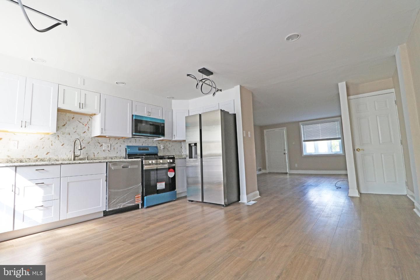 272 Westbrook Drive photo 8