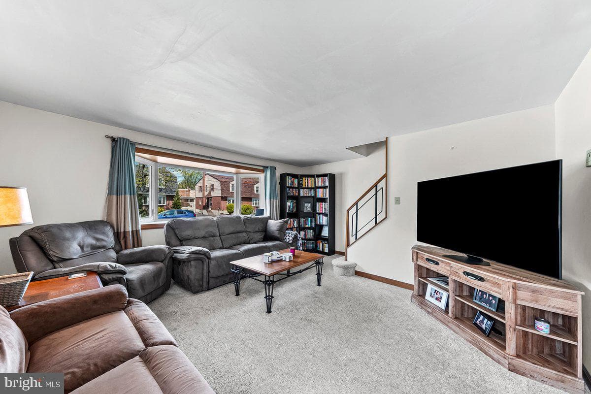 1016 7th Avenue photo 2