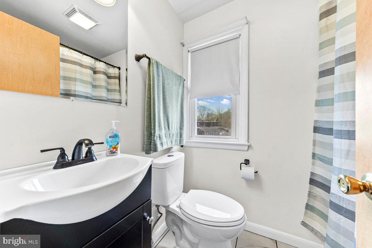 1016 7th Avenue photo 22