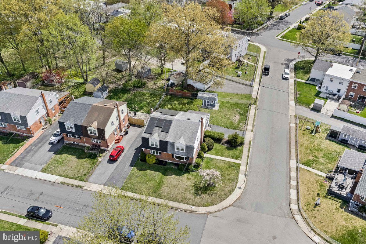 1016 7th Avenue photo 29