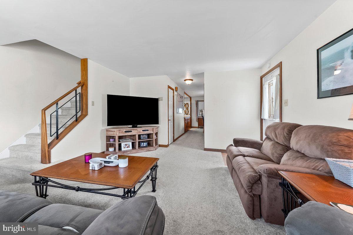 1016 7th Avenue photo 5