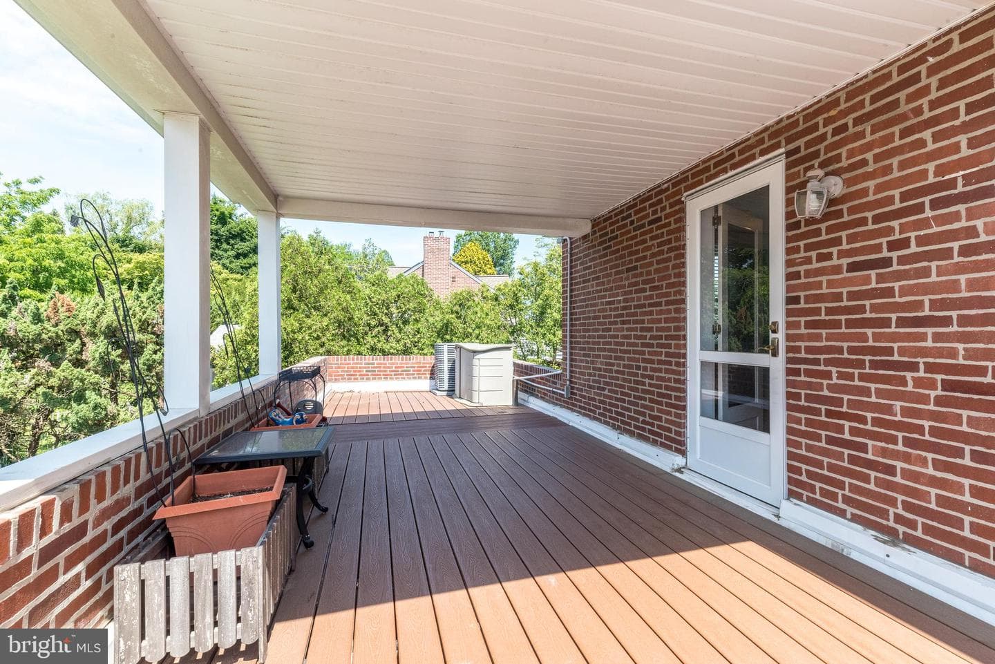 316 Eldon Avenue photo 45