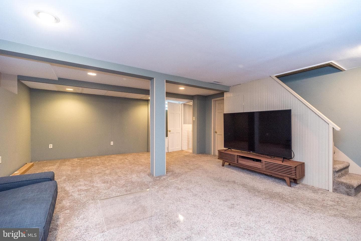 316 Eldon Avenue photo 51