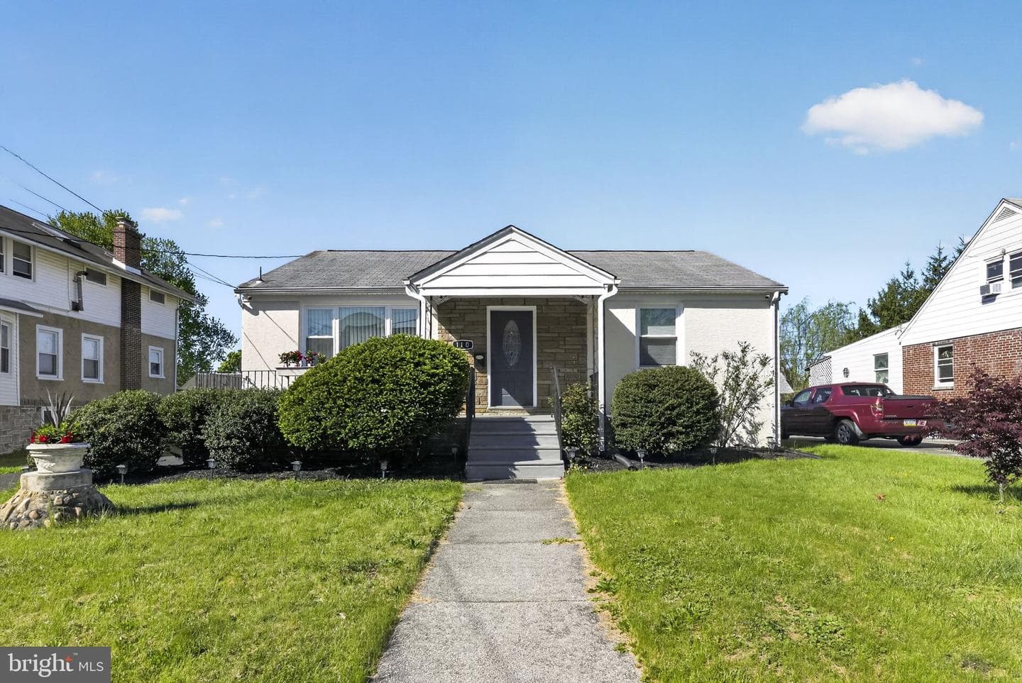 110 Mccormick Avenue photo 13