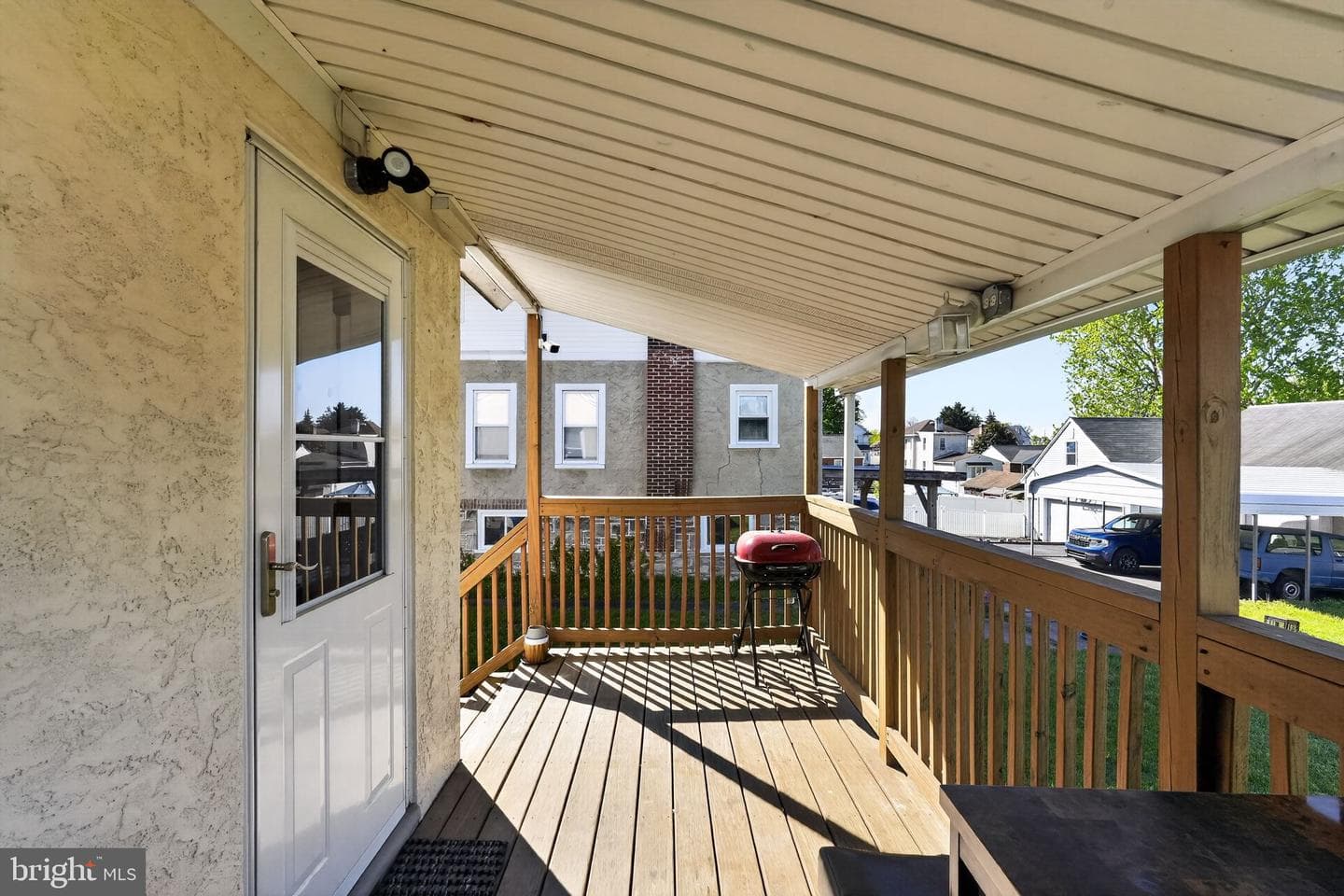 110 Mccormick Avenue photo 17
