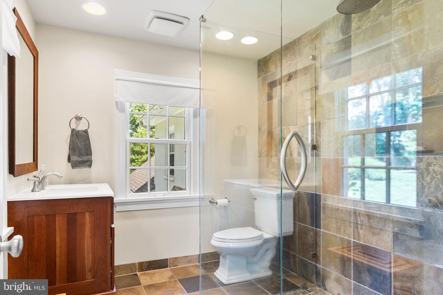 1205 Valley Road photo 37
