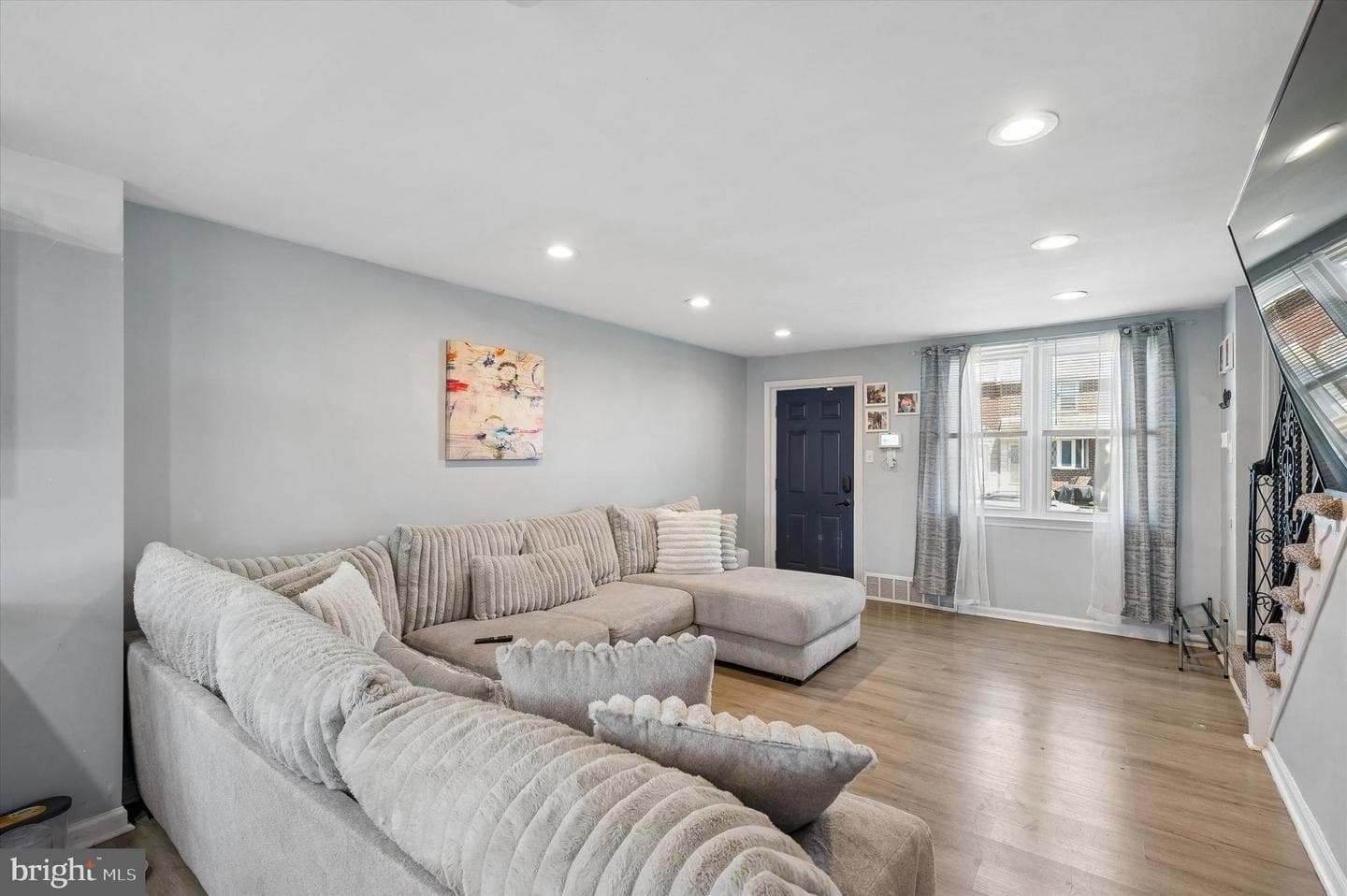 1322 Edgehill Road photo 10