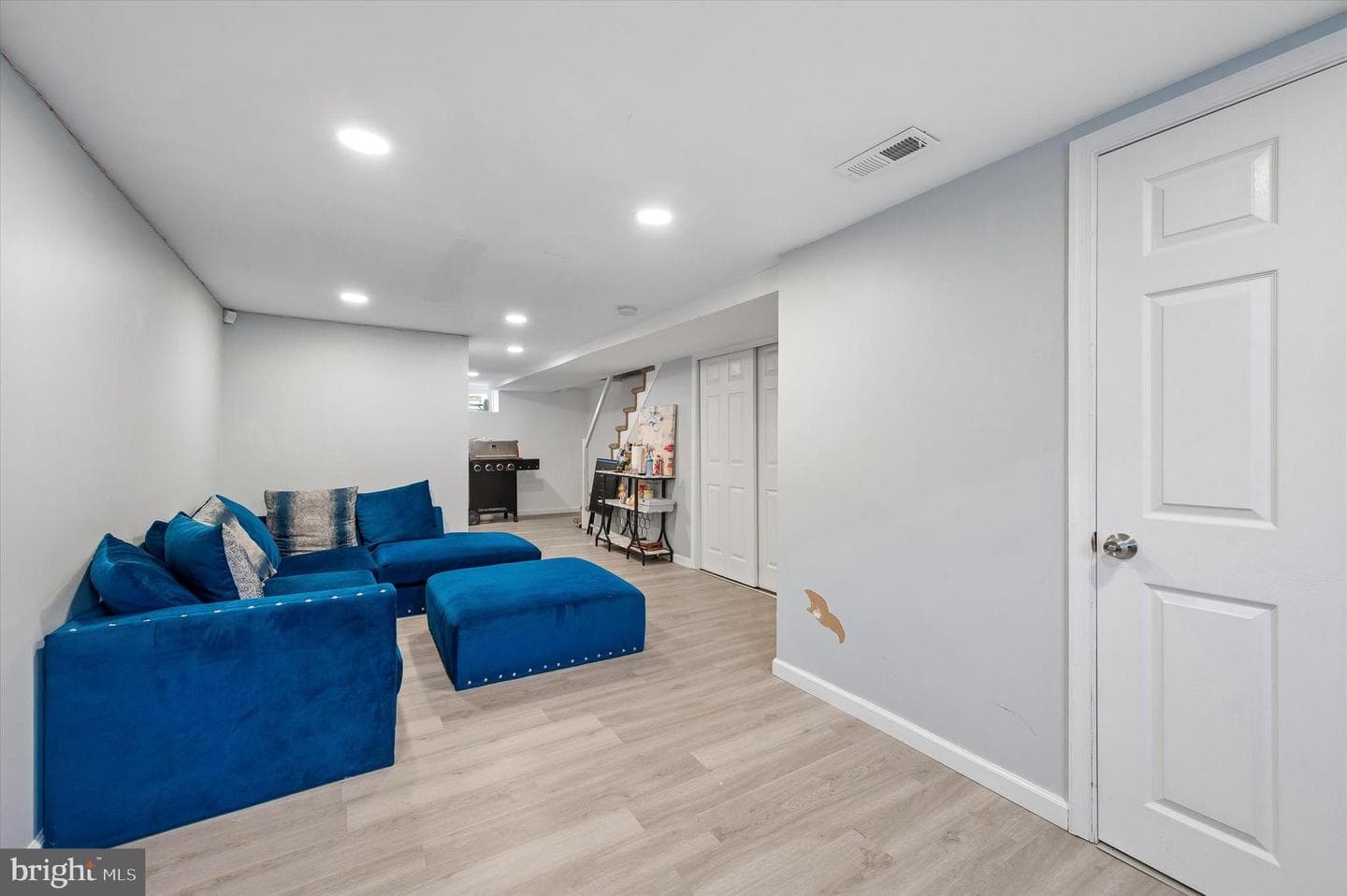 1322 Edgehill Road photo 33