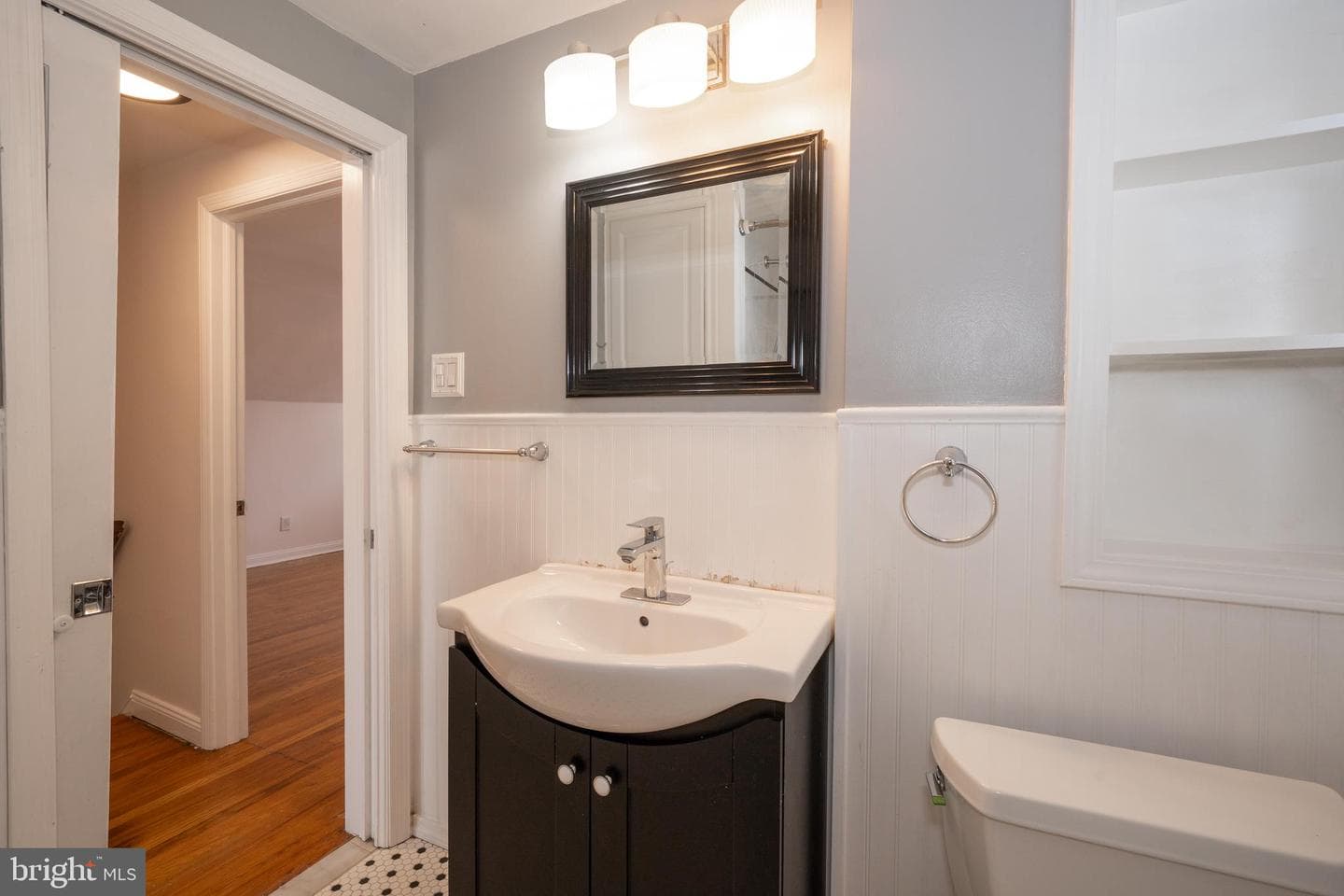 1305 Center Road photo 27
