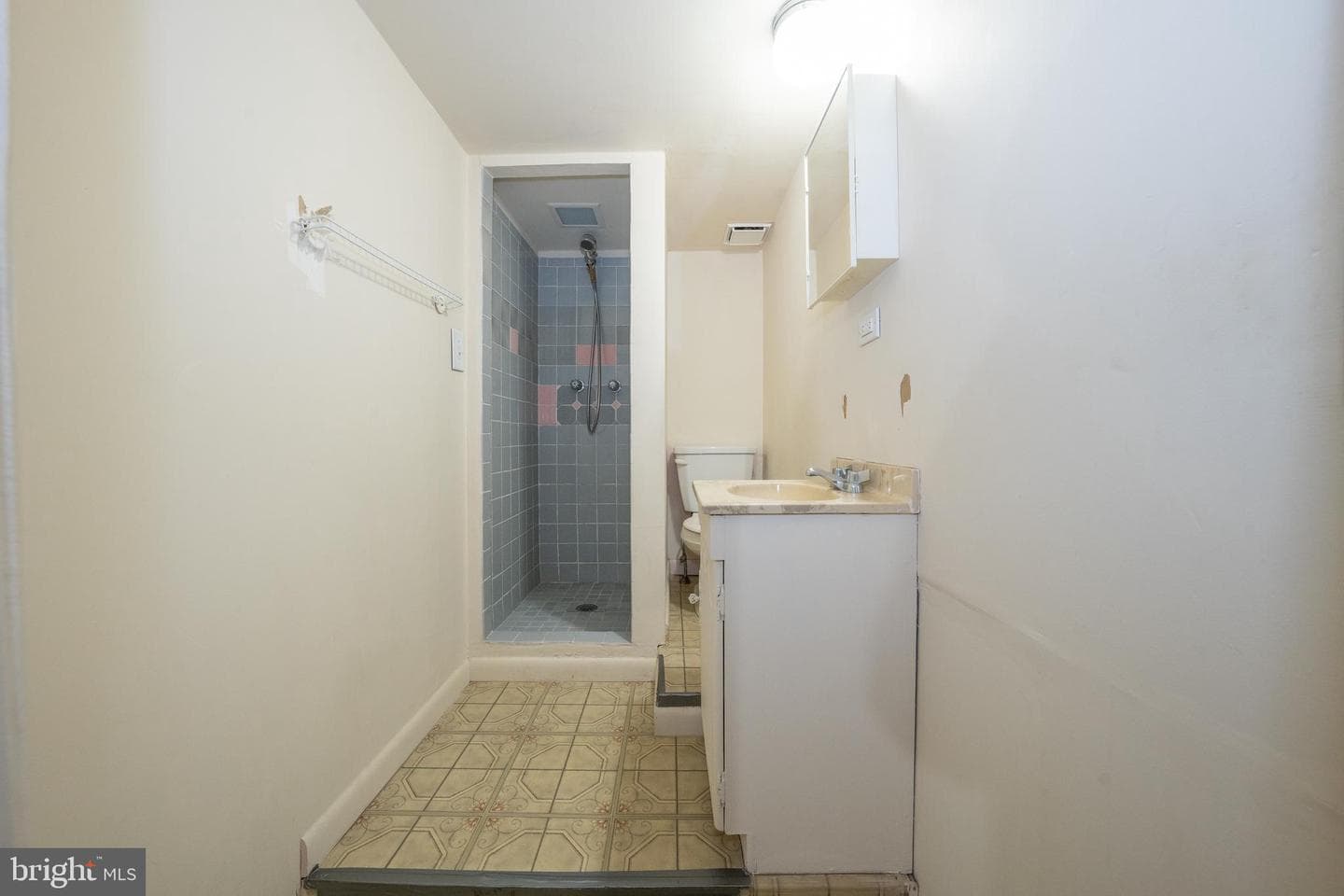 1305 Center Road photo 30