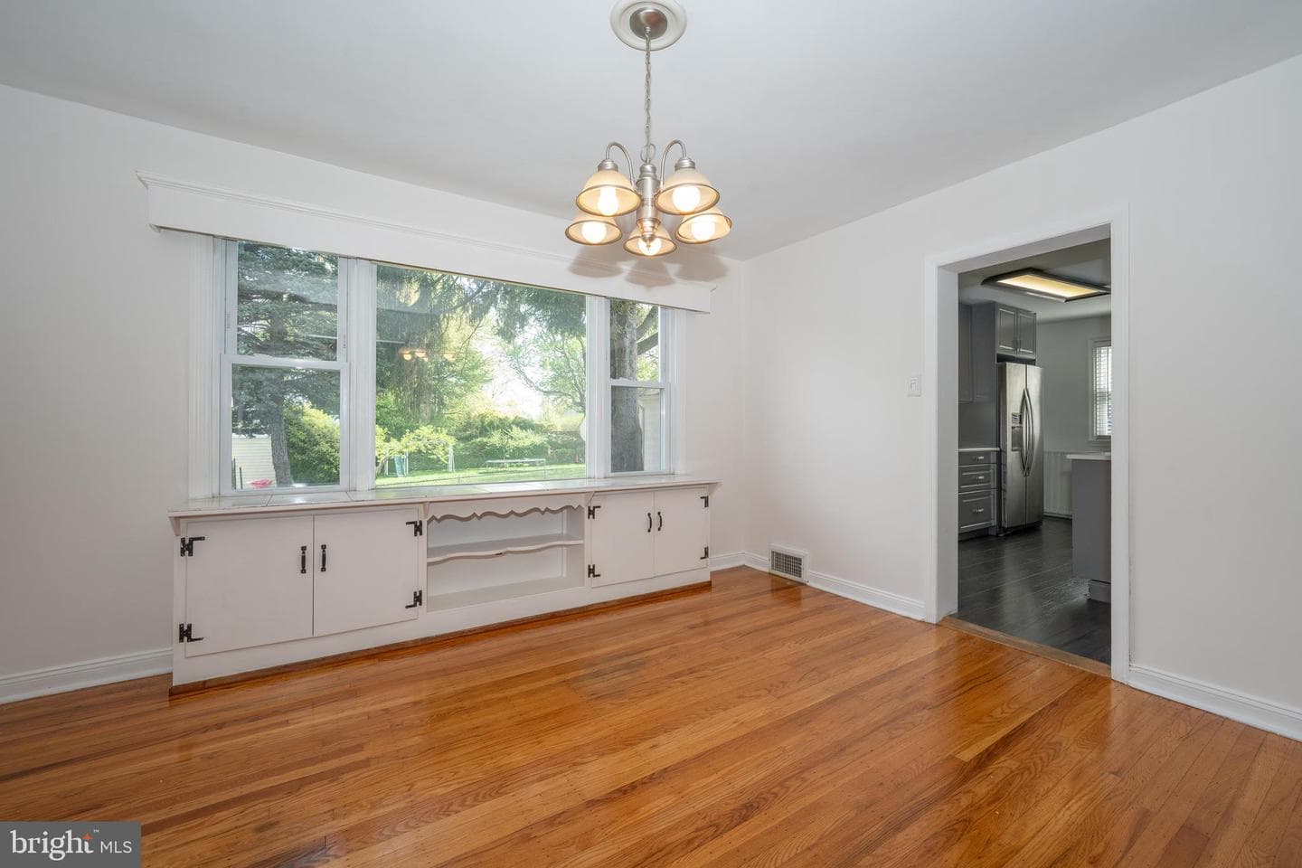 1305 Center Road photo 9