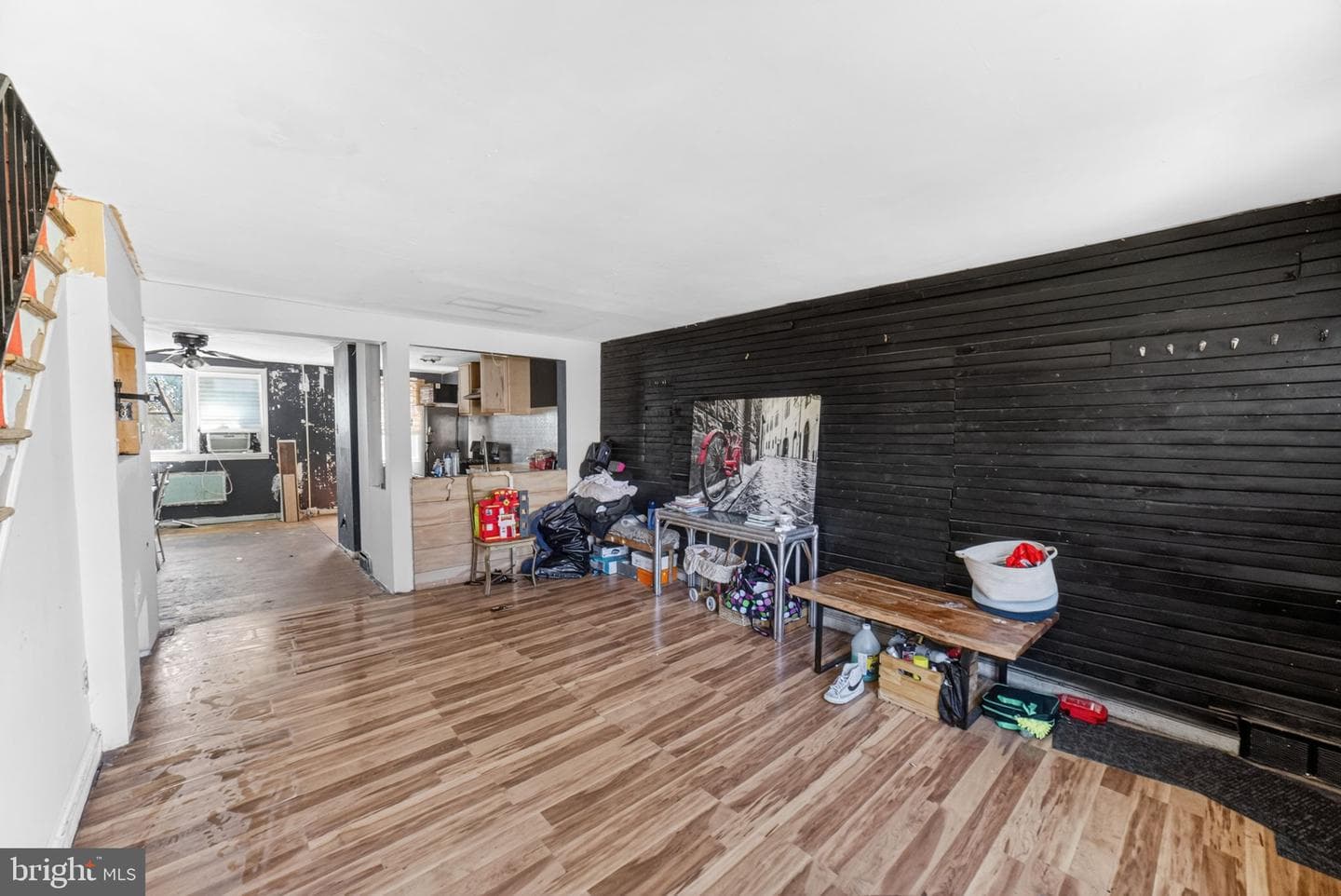 236 W Washington Avenue photo 6