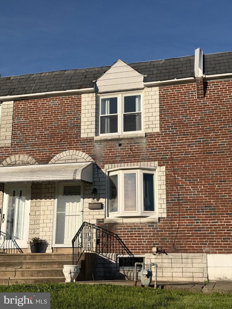 1034 Cedarwood Road