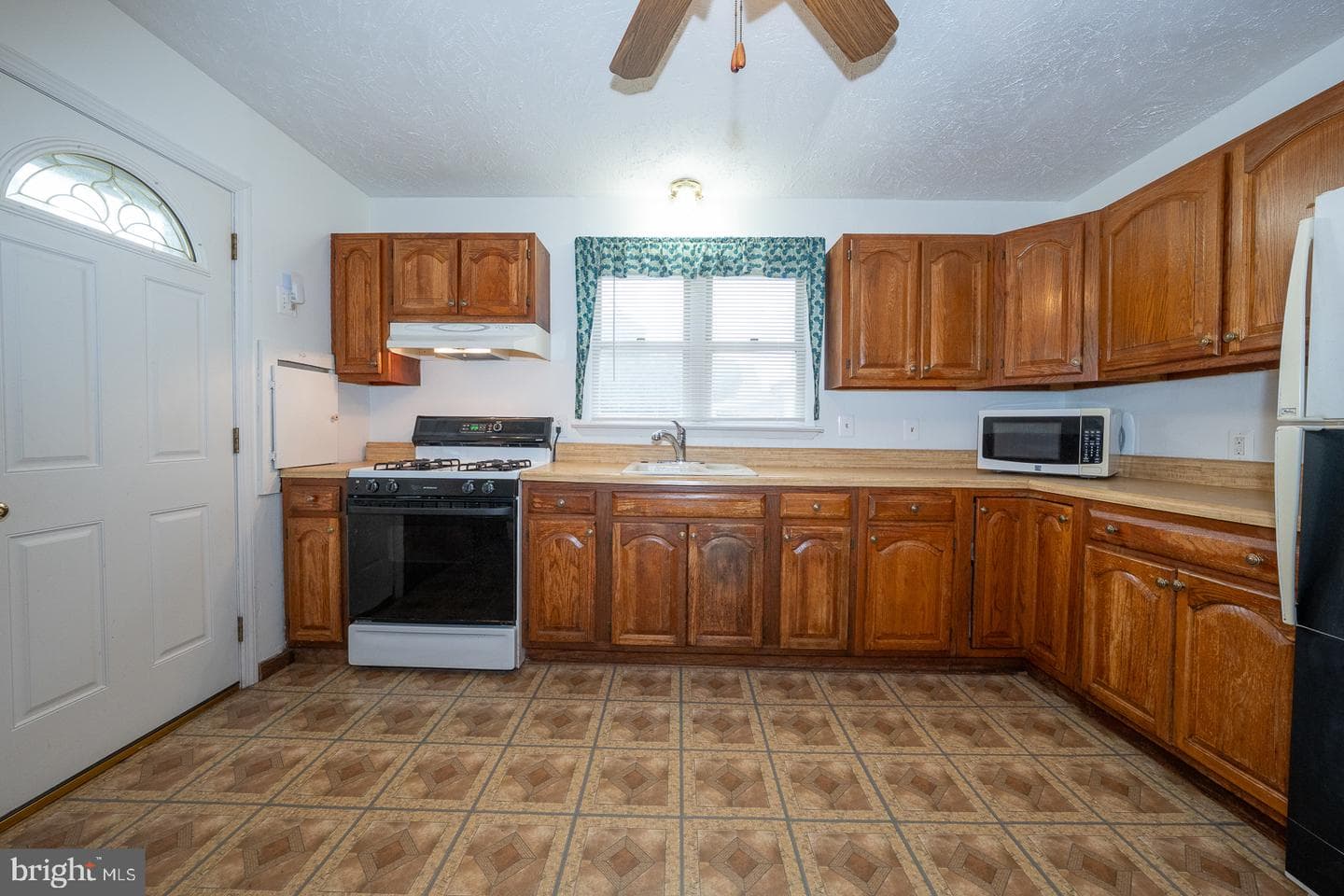 2815 Armstrong Avenue photo 12