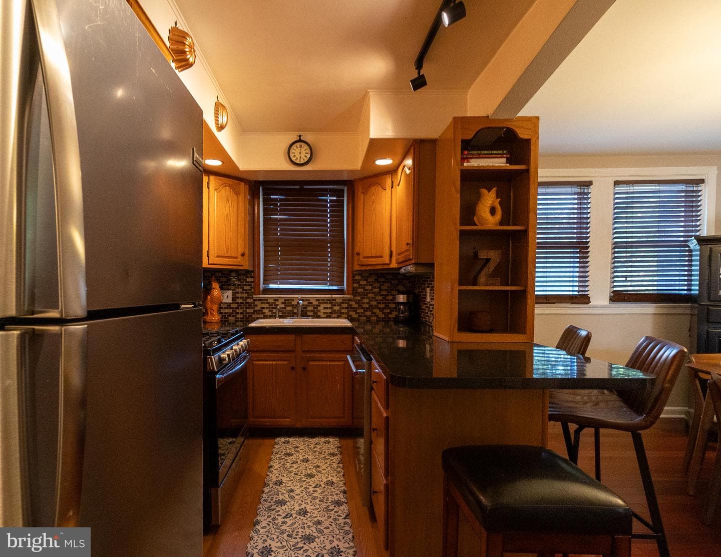3858 Berkley Avenue photo 7