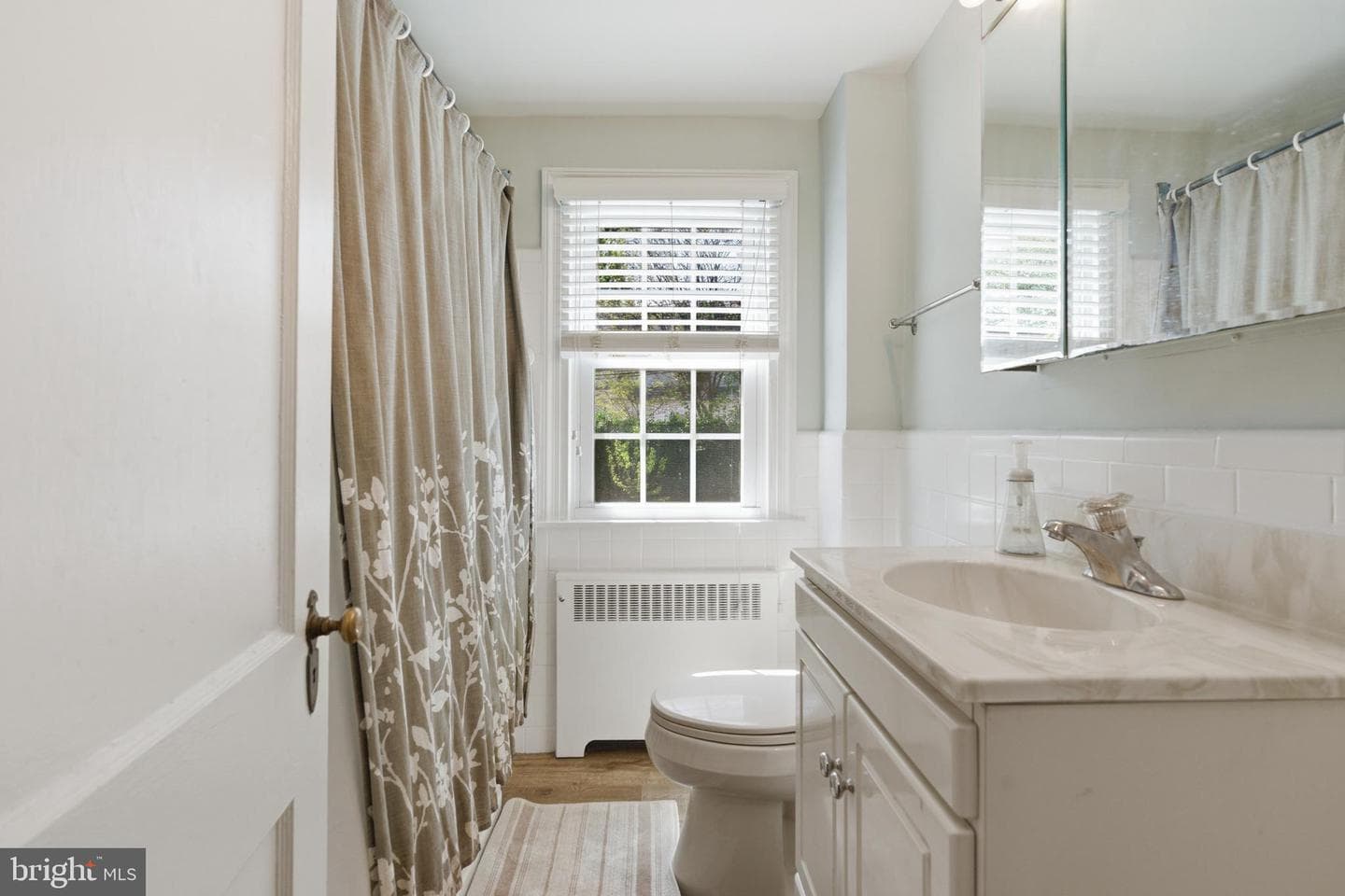 308 Canterbury Road photo 17