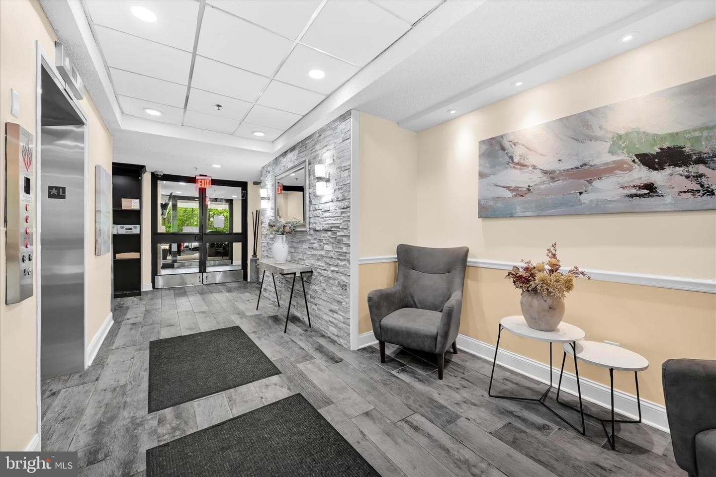 800 Avondale Road #6p photo 3