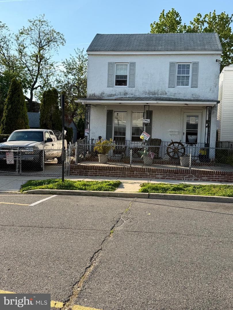 4 W 9th Street, Marcus Hook