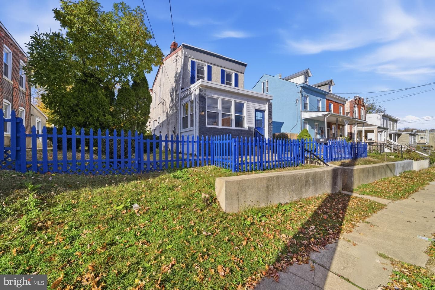 3320 W 3rd Street photo 2
