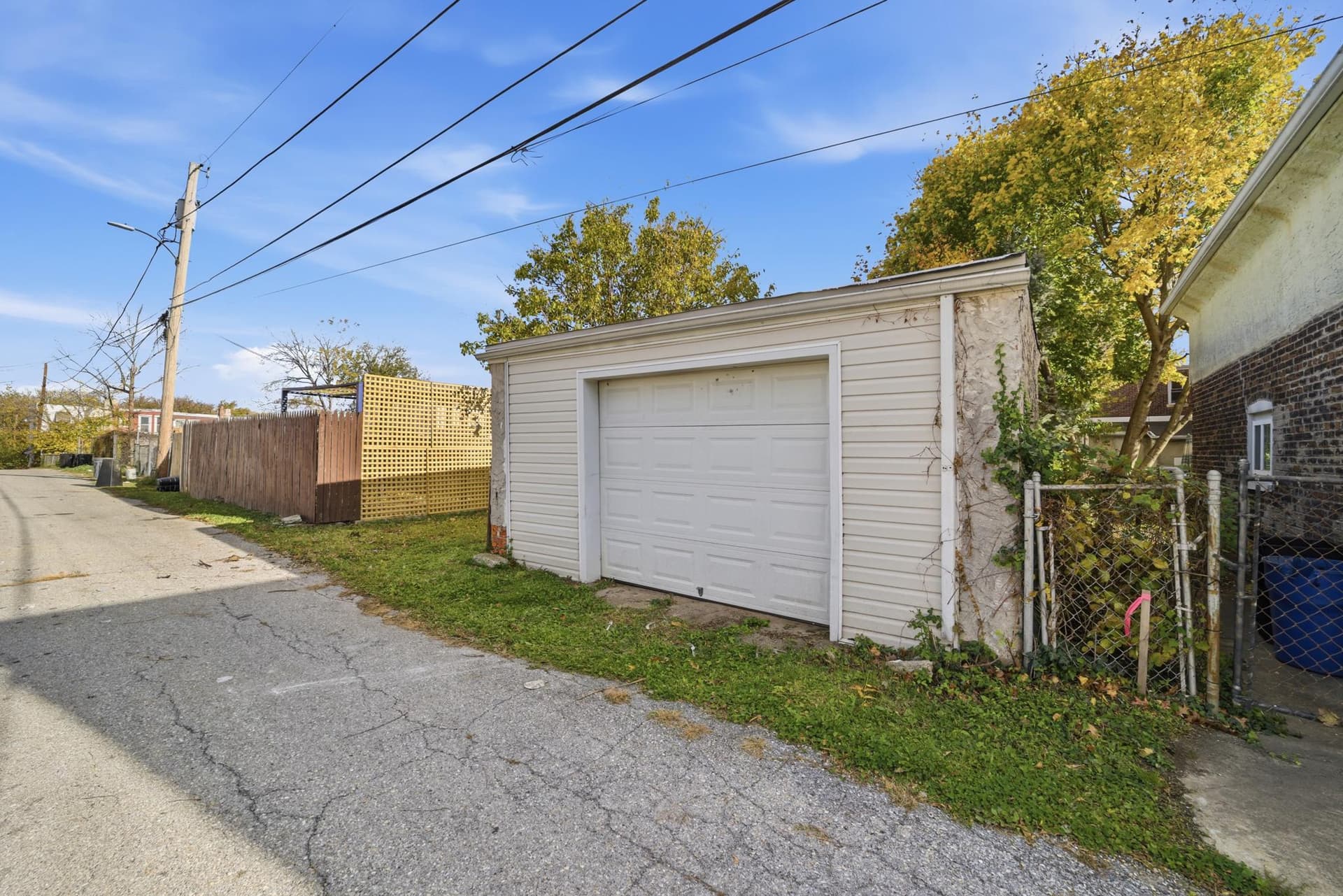 3320 W 3rd Street photo 31