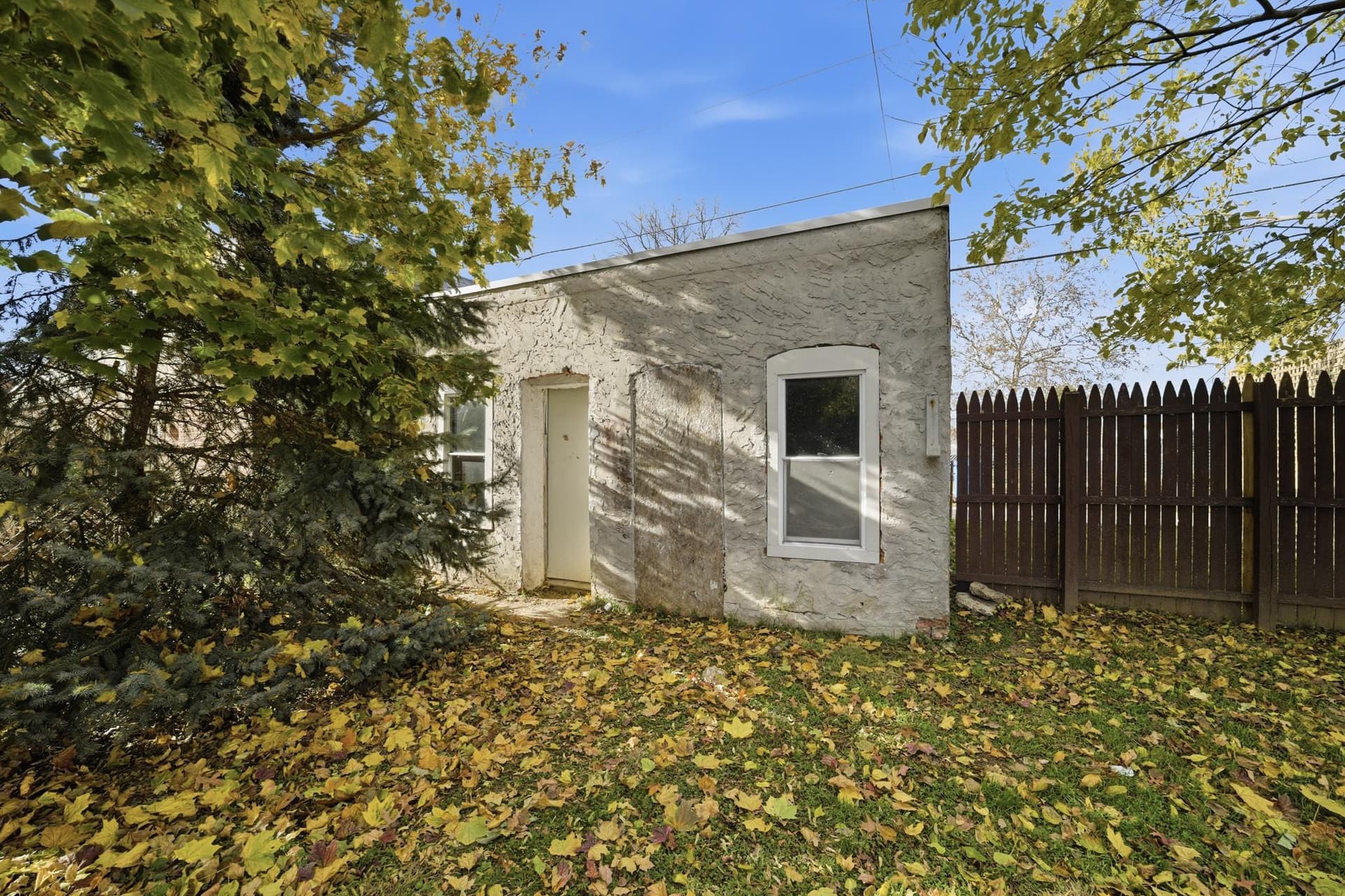 3320 W 3rd Street photo 32