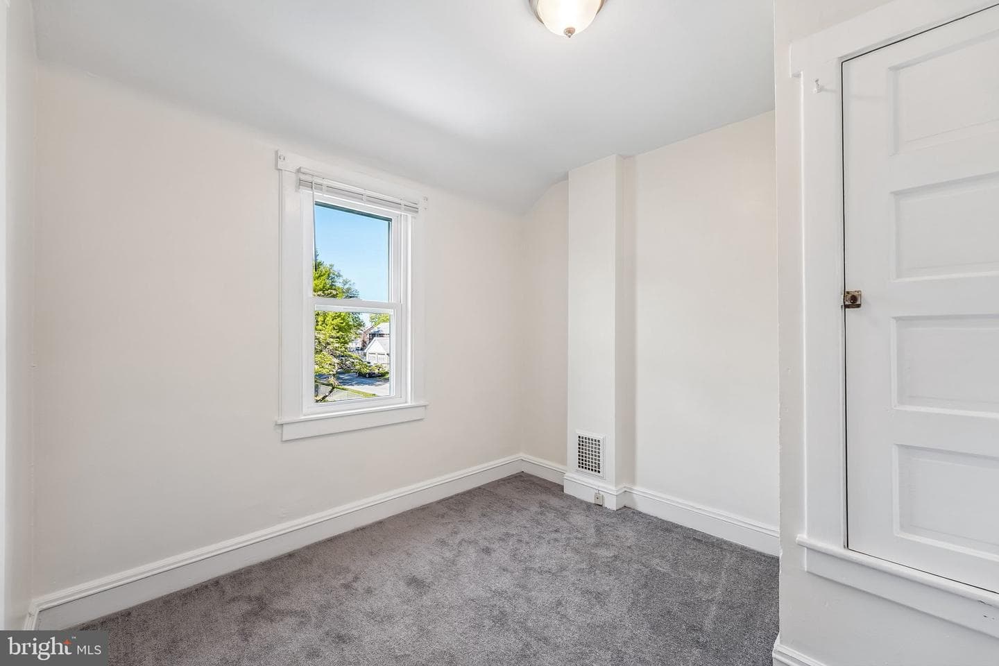 6 Seneca Street photo 21
