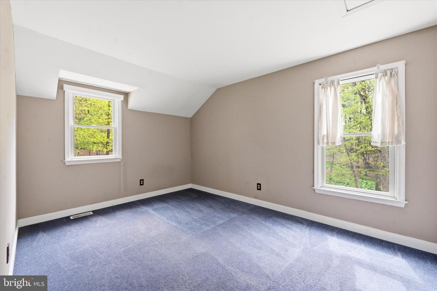 1010 Nicole Drive photo 35
