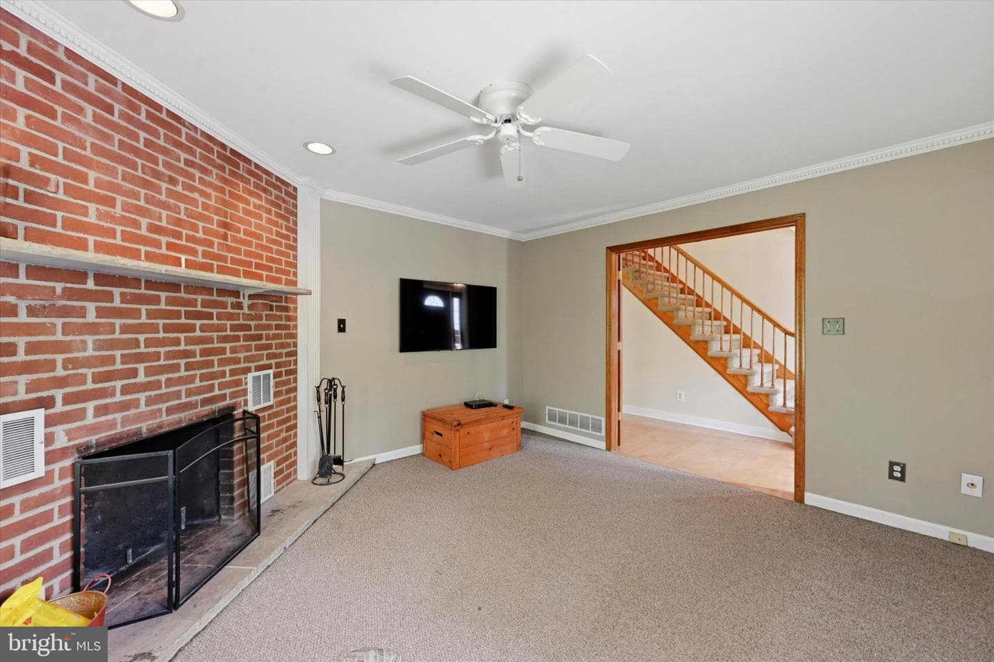 1010 Nicole Drive photo 8