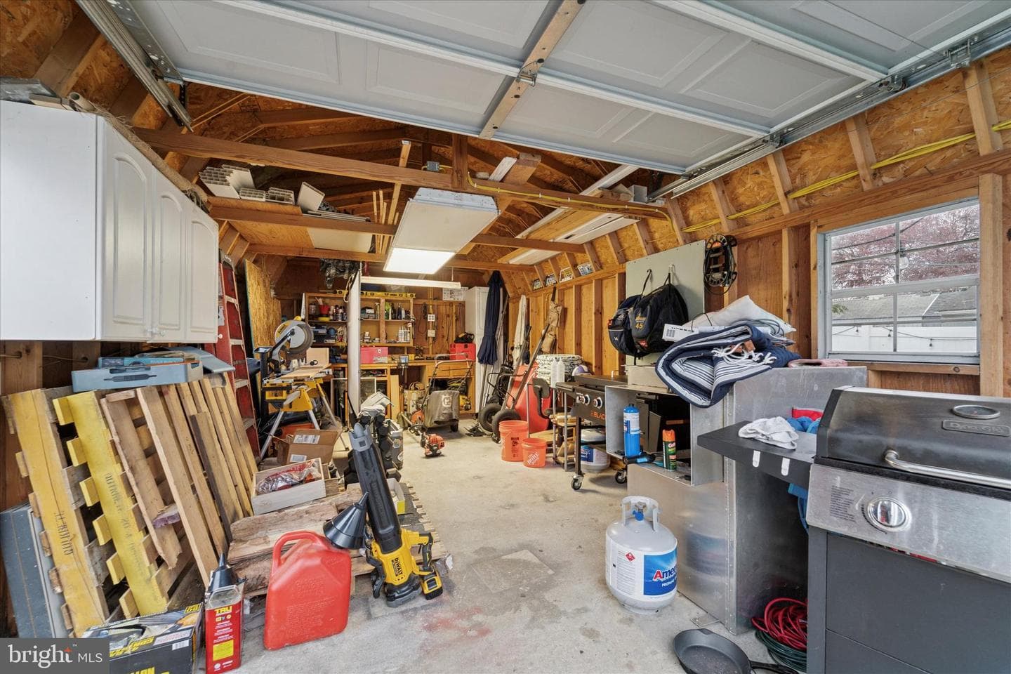 68 Florence Avenue photo 24