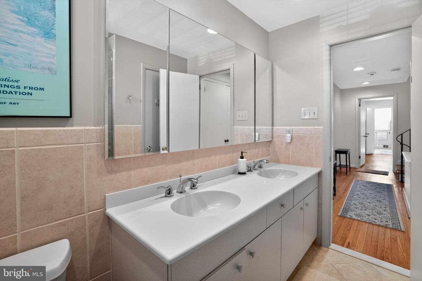307 Colonial Drive photo 21