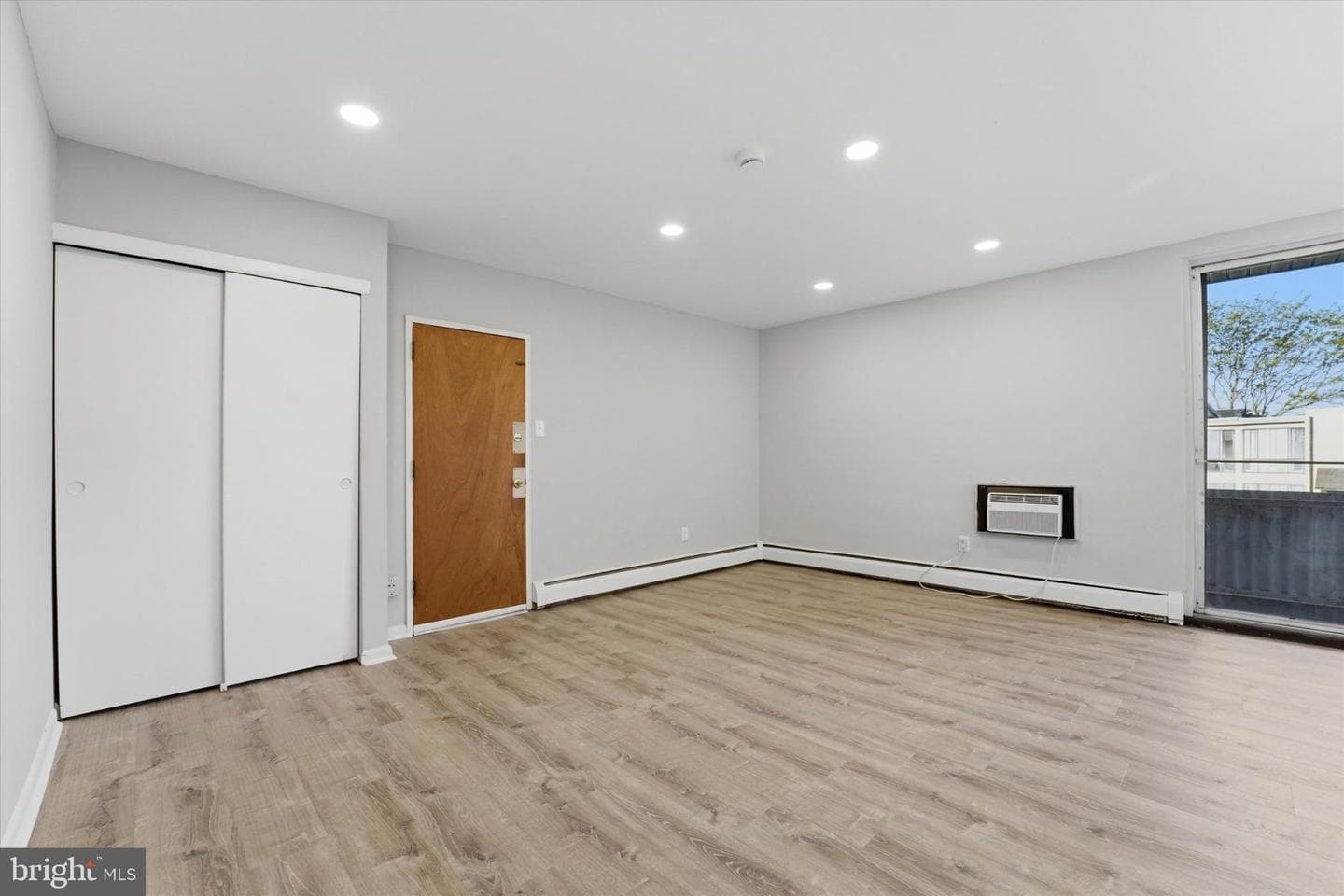 100 E Glenolden Avenue #r-10 photo 5