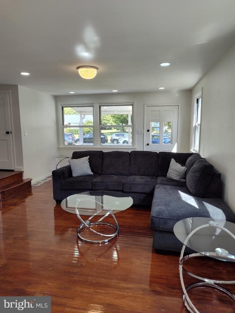 324 Valley View Road photo 7