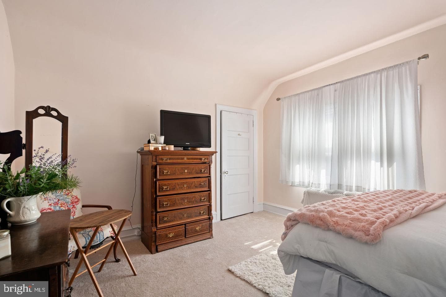 118 Montrose Avenue #c photo 14