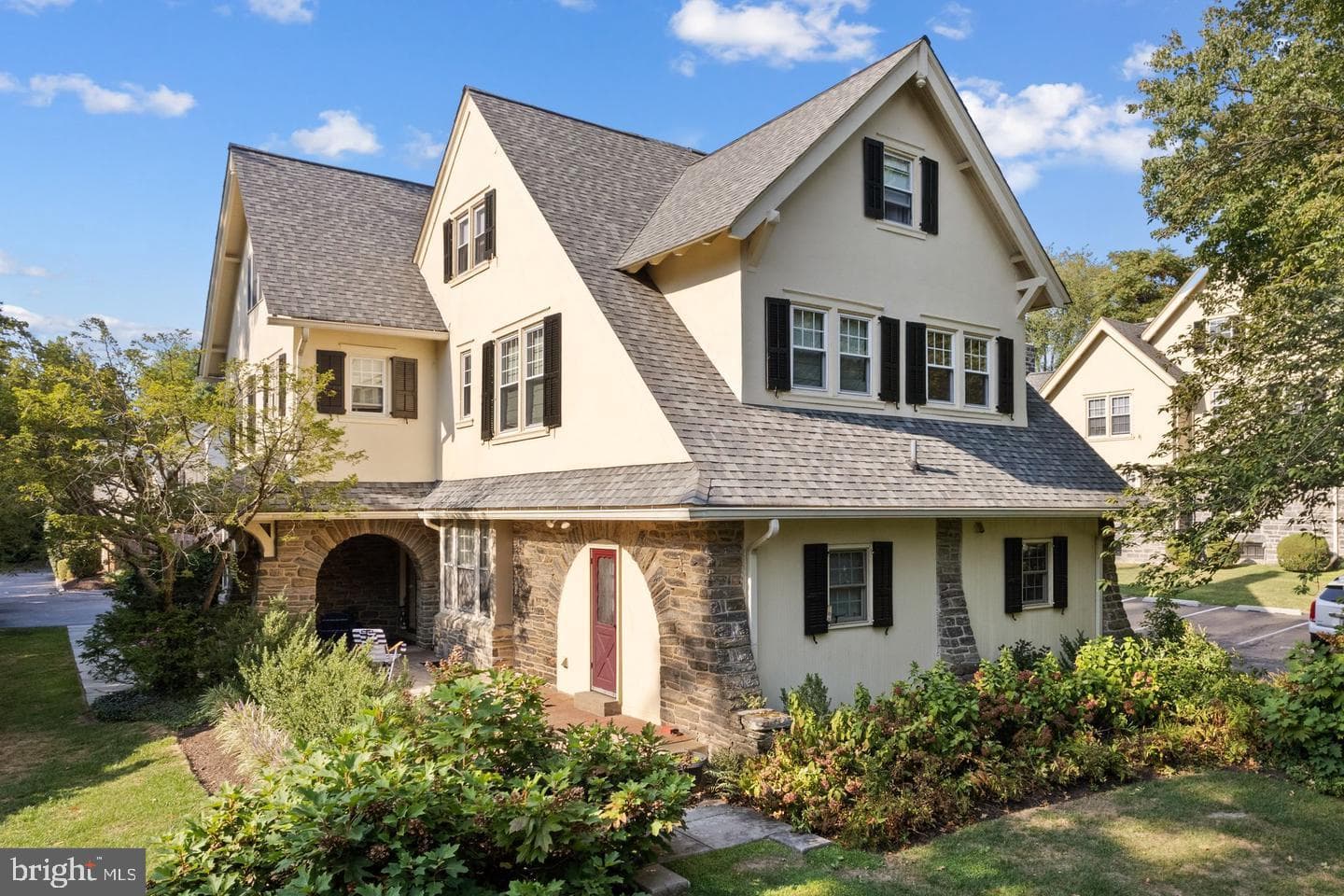 118 Montrose Avenue #c, Bryn Mawr