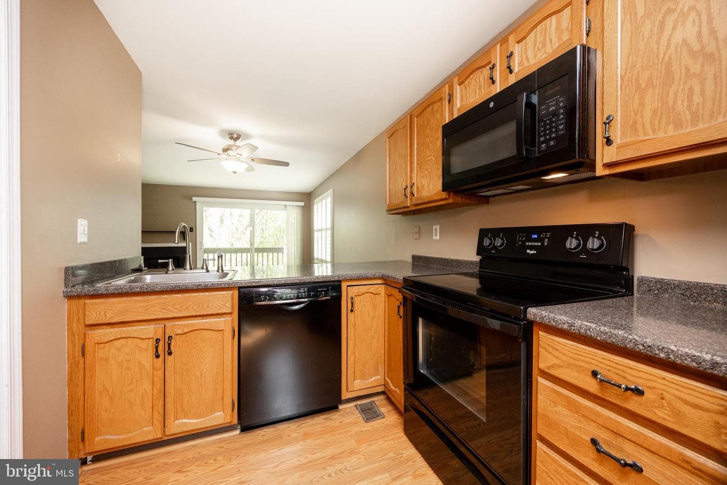 360 Cashel Court #360 photo 5