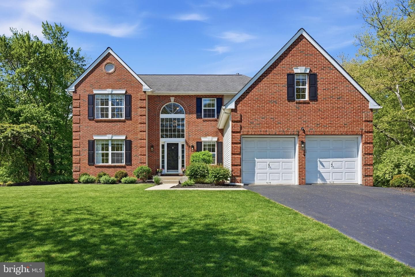 1501 Colonial Drive